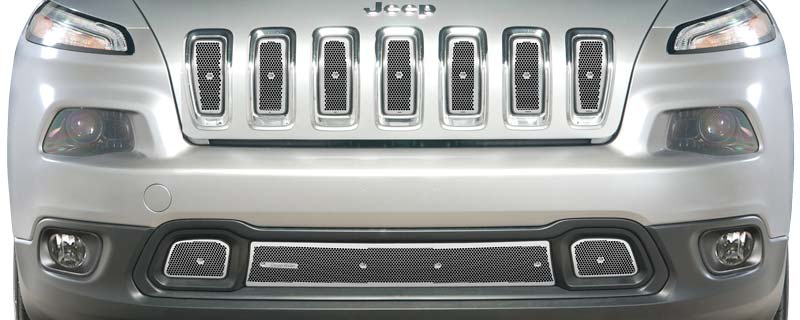 2014-2018 Jeep Cherokee Sport, Altitude, Latitude, Limited and North Editions, Without Adaptive Cruise Control Sensor, With Fog Lights, Bumper Screen Included