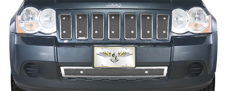2008-2010 Jeep Grand Cherokee Laredo, Without Tow Hooks, Bumper Screen Included
