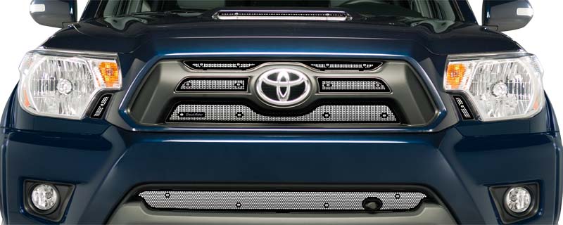 2012-15 Toyota Tacoma With Block Heater, Bumper Screen Included